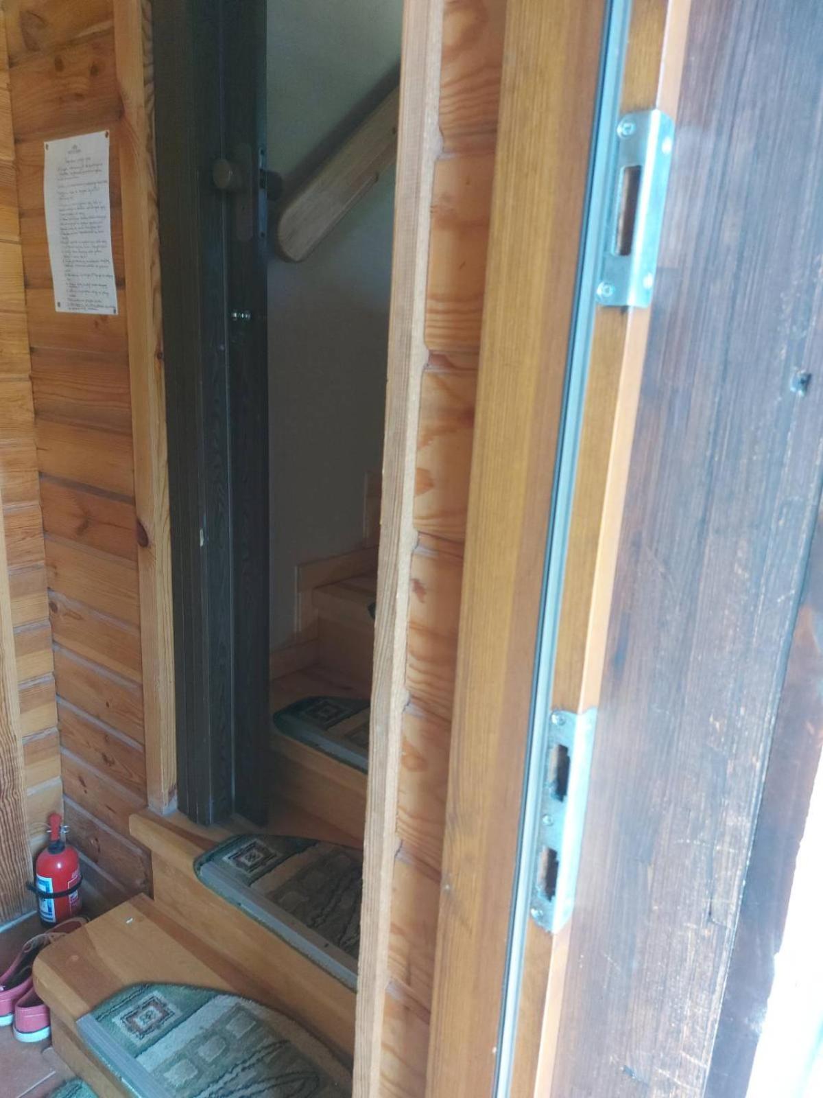 Bialowieza Spanie Na Sianie Puszcza Bialowieska Dubicze Cerkiewne Exterior foto